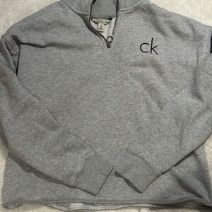 Calvin Klein Women’s Medium Gray Sweater